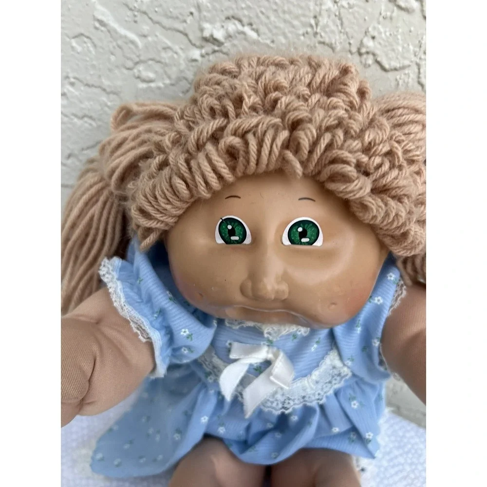 Vintage Cabbage Patch Kids Doll 1982 Coleco Green Eyes Blue Floral Dress Blonde